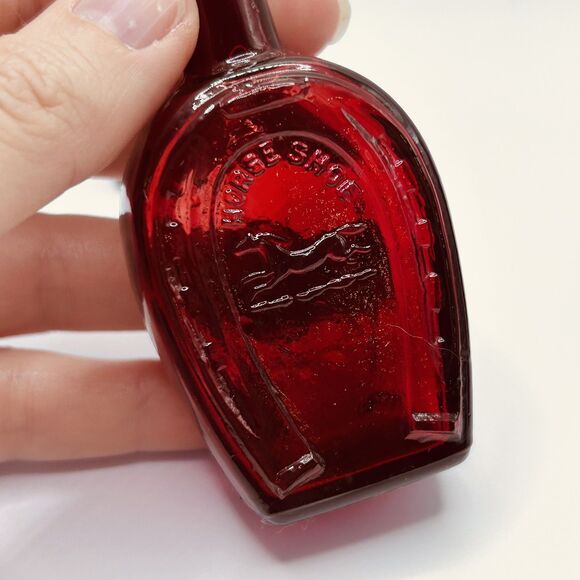 Lot of 6 Vintage Mini Weaton Glass Bottles Ruby Red 3 inch Franklin Apples - Picture 7 of 12